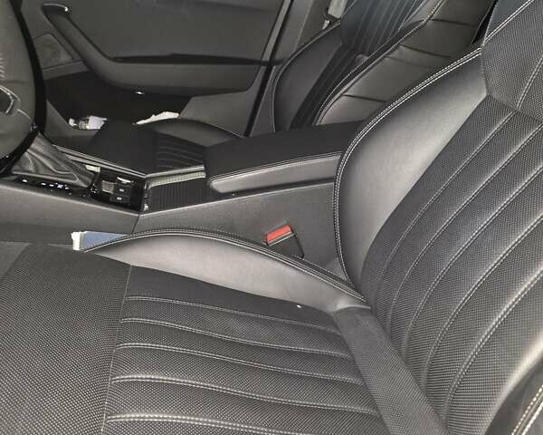 Білий Шкода Суперб, об'ємом двигуна 1.97 л та пробігом 145 тис. км за 33700 $, фото 13 на Automoto.ua