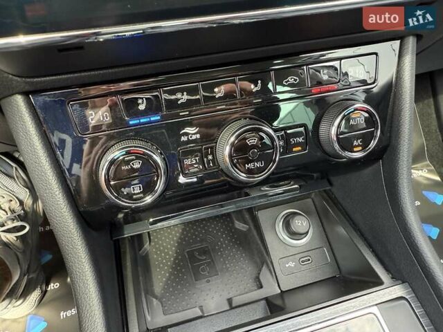 Белый Шкода Суперб, объемом двигателя 1.97 л и пробегом 192 тыс. км за 33700 $, фото 34 на Automoto.ua