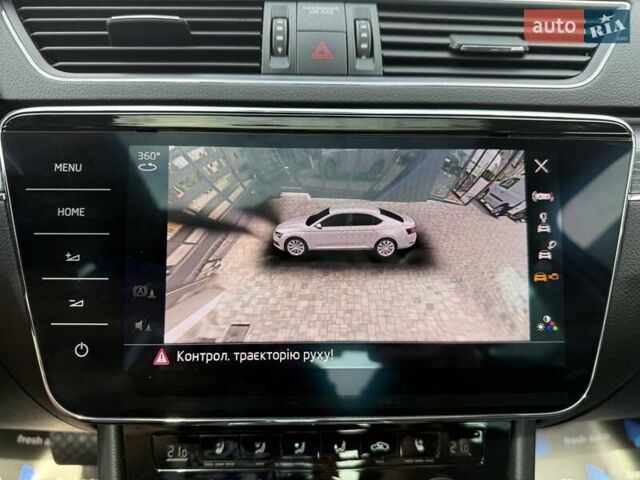 Белый Шкода Суперб, объемом двигателя 1.97 л и пробегом 192 тыс. км за 33700 $, фото 3 на Automoto.ua