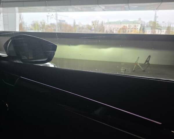 Білий Шкода Суперб, об'ємом двигуна 1.97 л та пробігом 145 тис. км за 33700 $, фото 12 на Automoto.ua