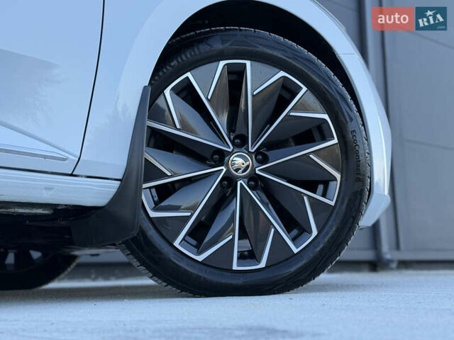 Білий Шкода Суперб, об'ємом двигуна 2 л та пробігом 171 тис. км за 30999 $, фото 36 на Automoto.ua