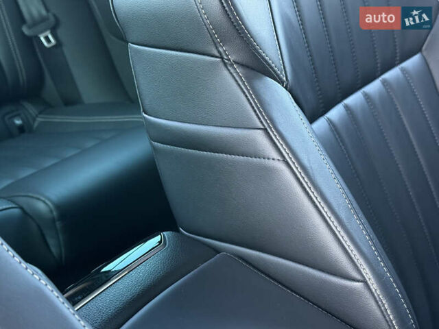 Білий Шкода Суперб, об'ємом двигуна 2 л та пробігом 171 тис. км за 30999 $, фото 72 на Automoto.ua