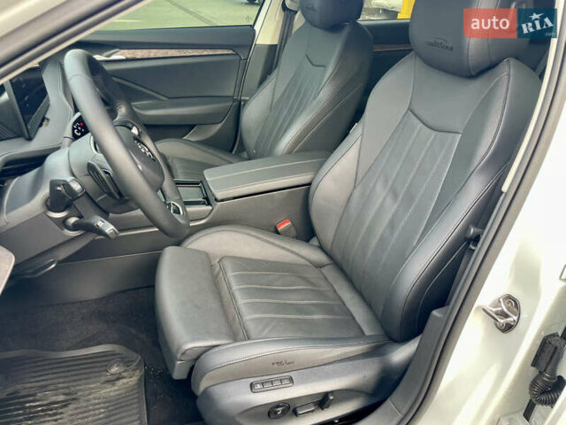 Белый Шкода Суперб, объемом двигателя 1.98 л и пробегом 20 тыс. км за 47900 $, фото 22 на Automoto.ua