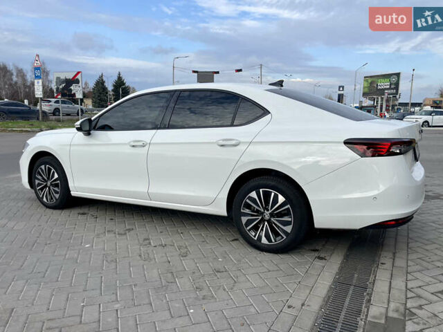 Белый Шкода Суперб, объемом двигателя 1.98 л и пробегом 20 тыс. км за 47900 $, фото 9 на Automoto.ua