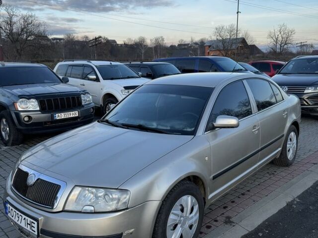 Бежевый Шкода Суперб, объемом двигателя 1.9 л и пробегом 295 тыс. км за 4500 $, фото 4 на Automoto.ua