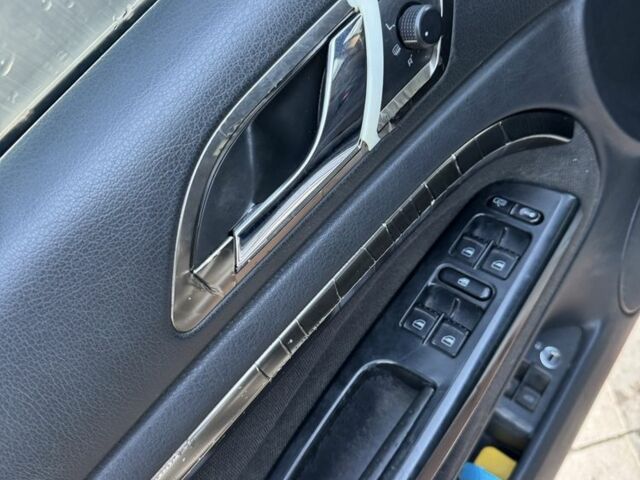 Бежевый Шкода Суперб, объемом двигателя 1.9 л и пробегом 295 тыс. км за 4500 $, фото 9 на Automoto.ua