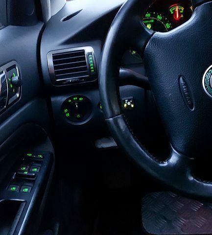 Бежевий Шкода Суперб, об'ємом двигуна 1.8 л та пробігом 282 тис. км за 5200 $, фото 6 на Automoto.ua