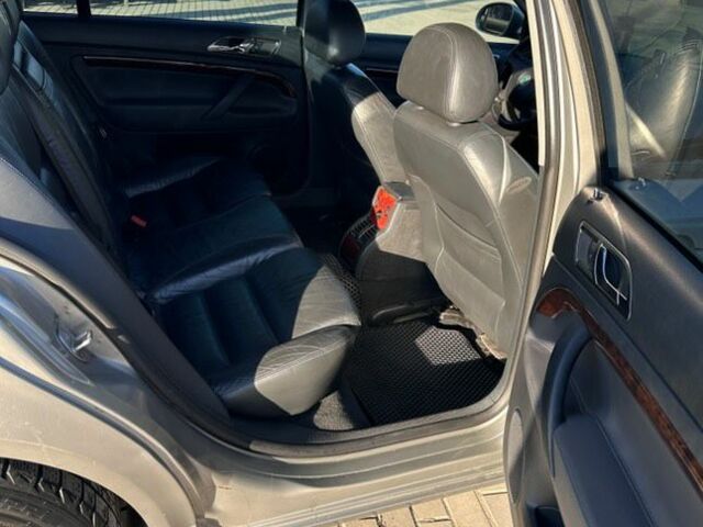 Бежевий Шкода Суперб, об'ємом двигуна 1.8 л та пробігом 346 тис. км за 4700 $, фото 4 на Automoto.ua