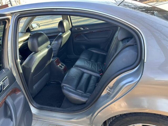 Бежевий Шкода Суперб, об'ємом двигуна 1.8 л та пробігом 346 тис. км за 4700 $, фото 8 на Automoto.ua