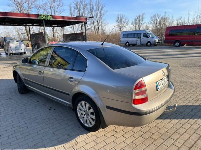 Бежевий Шкода Суперб, об'ємом двигуна 1.8 л та пробігом 346 тис. км за 4700 $, фото 3 на Automoto.ua