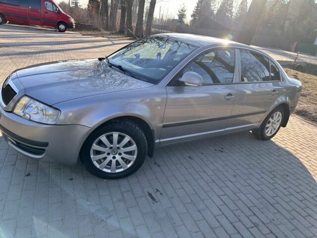 Бежевий Шкода Суперб, об'ємом двигуна 1.8 л та пробігом 346 тис. км за 4700 $, фото 2 на Automoto.ua