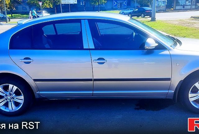 Бежевый Шкода Суперб, объемом двигателя 1.8 л и пробегом 150 тыс. км за 6300 $, фото 2 на Automoto.ua