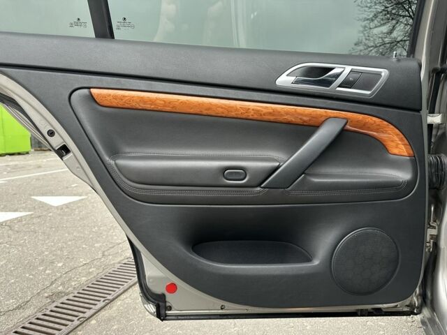 Бежевый Шкода Суперб, объемом двигателя 2 л и пробегом 245 тыс. км за 5990 $, фото 19 на Automoto.ua