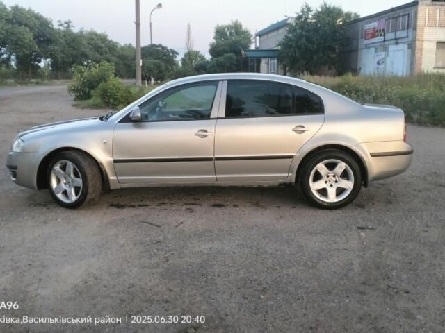 Бежевый Шкода Суперб, объемом двигателя 1.8 л и пробегом 3 тыс. км за 6300 $, фото 2 на Automoto.ua