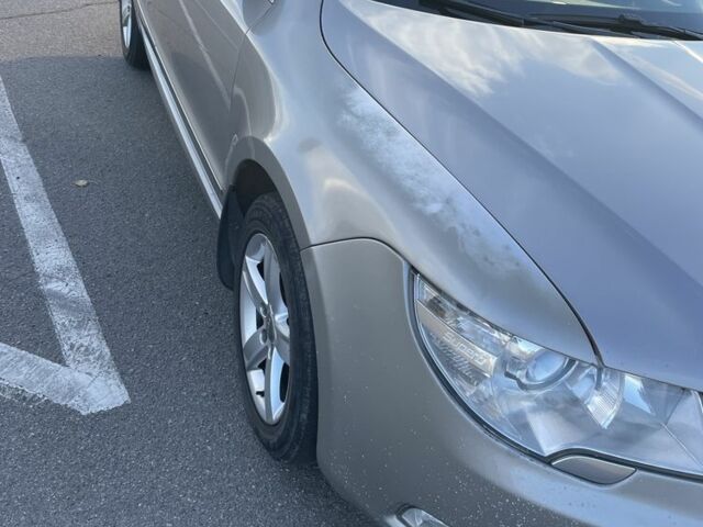 Бежевый Шкода Суперб, объемом двигателя 1.8 л и пробегом 248 тыс. км за 9000 $, фото 6 на Automoto.ua