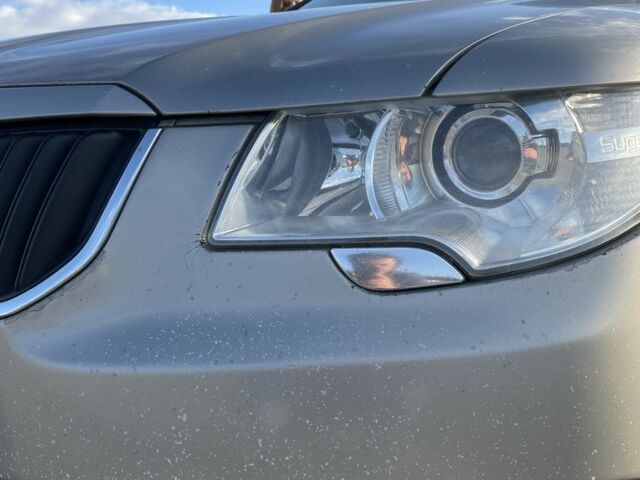 Бежевый Шкода Суперб, объемом двигателя 1.8 л и пробегом 248 тыс. км за 9000 $, фото 16 на Automoto.ua