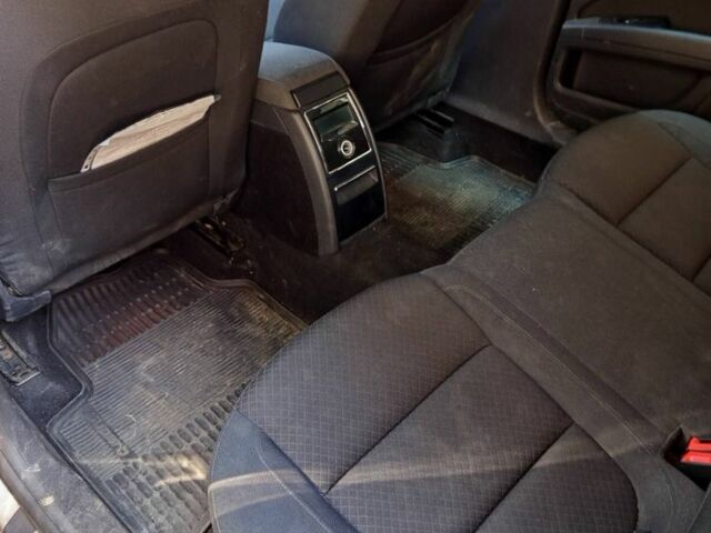 Бежевий Шкода Суперб, об'ємом двигуна 1.6 л та пробігом 200 тис. км за 10300 $, фото 3 на Automoto.ua