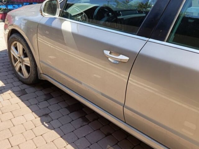 Бежевий Шкода Суперб, об'ємом двигуна 1.6 л та пробігом 200 тис. км за 10300 $, фото 5 на Automoto.ua