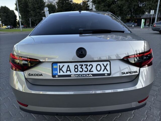 Бежевий Шкода Суперб, об'ємом двигуна 1.6 л та пробігом 204 тис. км за 16500 $, фото 8 на Automoto.ua