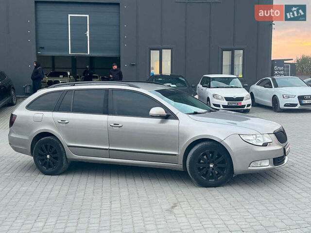 Бежевий Шкода Суперб, об'ємом двигуна 2 л та пробігом 313 тис. км за 5900 $, фото 10 на Automoto.ua