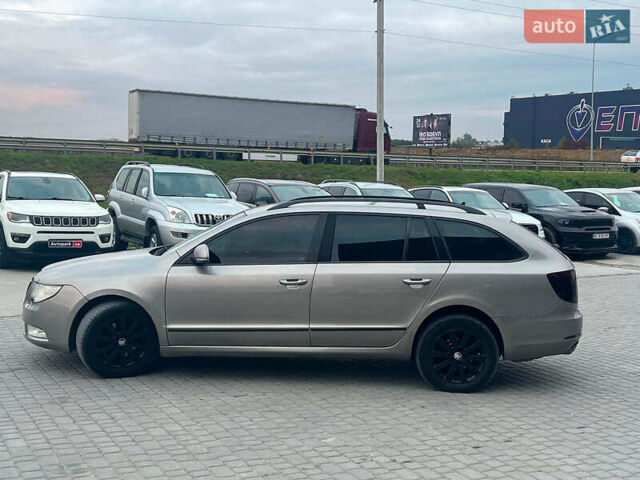 Бежевий Шкода Суперб, об'ємом двигуна 2 л та пробігом 313 тис. км за 5900 $, фото 4 на Automoto.ua