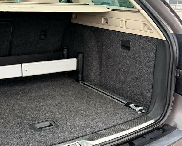 Бежевий Шкода Суперб, об'ємом двигуна 2 л та пробігом 288 тис. км за 11280 $, фото 11 на Automoto.ua