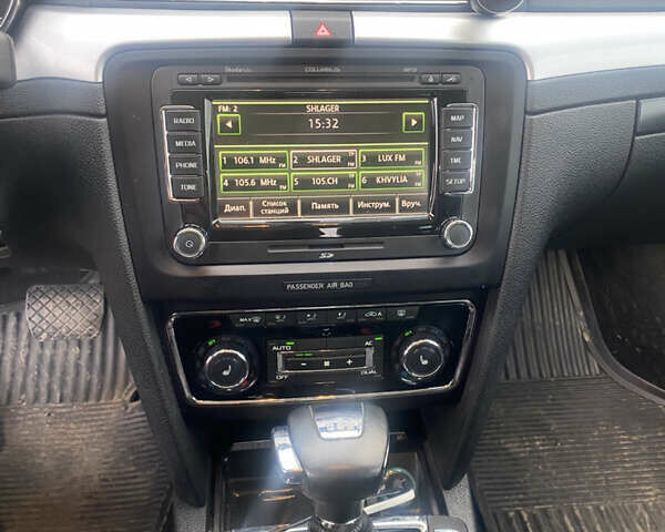 Бежевый Шкода Суперб, объемом двигателя 1.8 л и пробегом 199 тыс. км за 10500 $, фото 11 на Automoto.ua