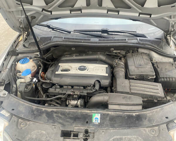 Бежевий Шкода Суперб, об'ємом двигуна 1.8 л та пробігом 199 тис. км за 9999 $, фото 18 на Automoto.ua