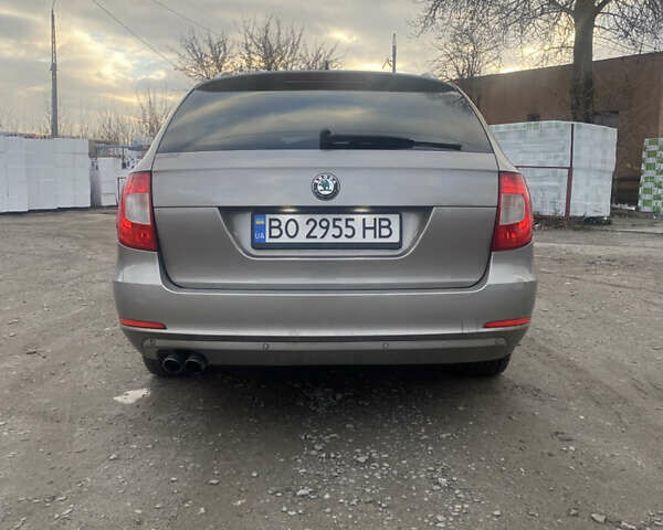Бежевий Шкода Суперб, об'ємом двигуна 1.8 л та пробігом 199 тис. км за 9999 $, фото 4 на Automoto.ua