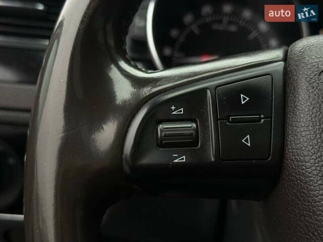 Бежевый Шкода Суперб, объемом двигателя 2 л и пробегом 272 тыс. км за 10900 $, фото 30 на Automoto.ua