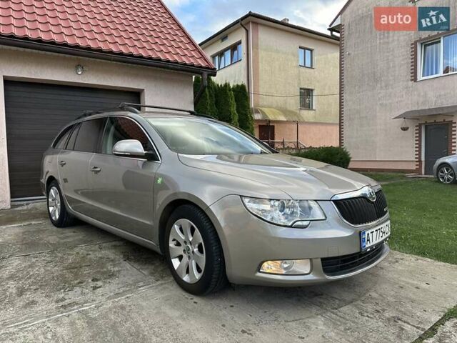 Бежевий Шкода Суперб, об'ємом двигуна 1.6 л та пробігом 192 тис. км за 9650 $, фото 4 на Automoto.ua