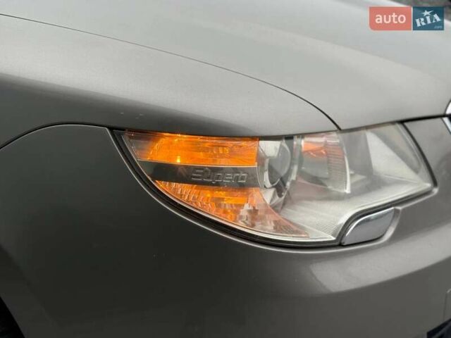 Бежевый Шкода Суперб, объемом двигателя 2 л и пробегом 272 тыс. км за 10900 $, фото 14 на Automoto.ua