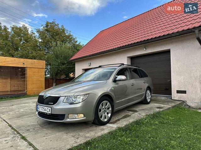 Бежевий Шкода Суперб, об'ємом двигуна 1.6 л та пробігом 192 тис. км за 9650 $, фото 1 на Automoto.ua