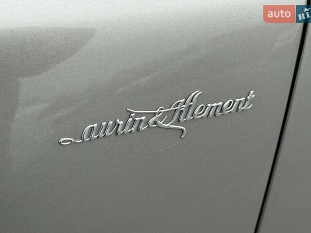 Бежевый Шкода Суперб, объемом двигателя 2 л и пробегом 272 тыс. км за 10900 $, фото 2 на Automoto.ua