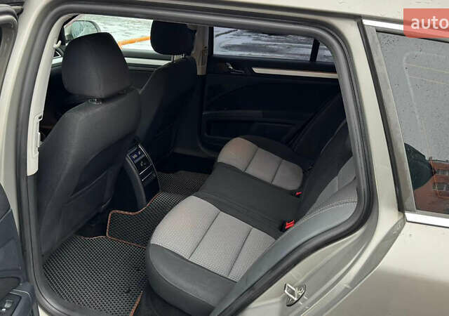 Бежевий Шкода Суперб, об'ємом двигуна 1.8 л та пробігом 219 тис. км за 9700 $, фото 30 на Automoto.ua