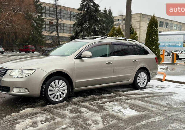 Бежевий Шкода Суперб, об'ємом двигуна 1.8 л та пробігом 219 тис. км за 9700 $, фото 7 на Automoto.ua