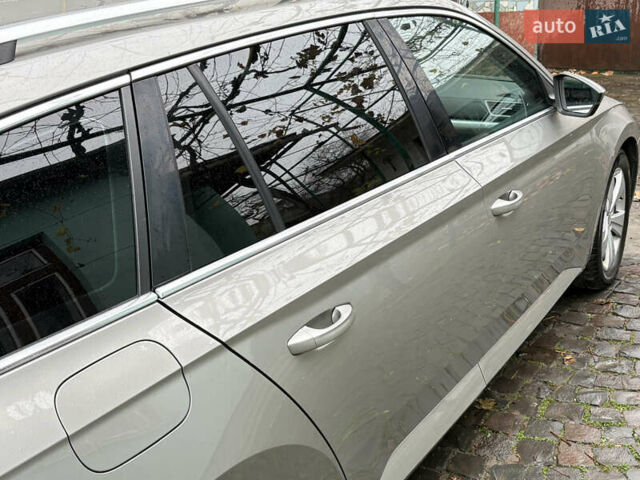 Бежевий Шкода Суперб, об'ємом двигуна 1.97 л та пробігом 269 тис. км за 14500 $, фото 19 на Automoto.ua