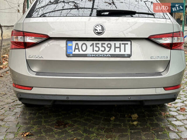 Бежевий Шкода Суперб, об'ємом двигуна 1.97 л та пробігом 269 тис. км за 14500 $, фото 16 на Automoto.ua