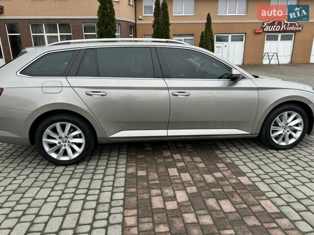 Бежевый Шкода Суперб, объемом двигателя 1.97 л и пробегом 277 тыс. км за 16950 $, фото 13 на Automoto.ua