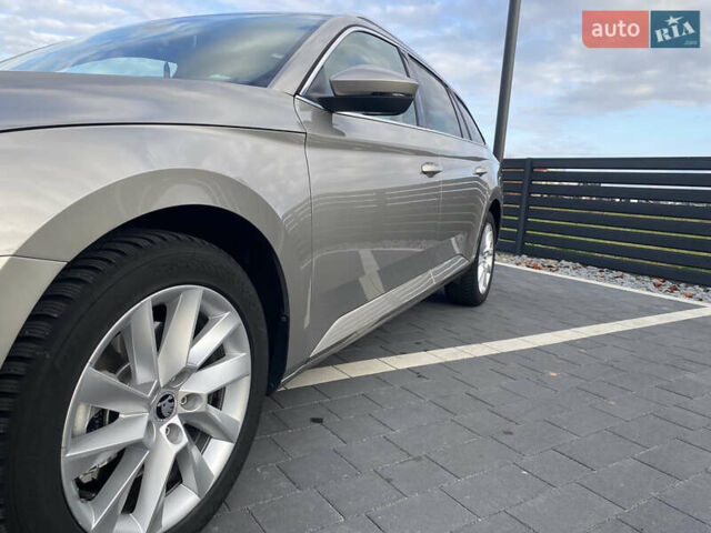 Бежевый Шкода Суперб, объемом двигателя 2 л и пробегом 276 тыс. км за 16800 $, фото 17 на Automoto.ua