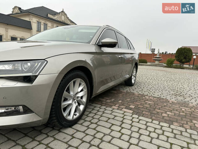 Бежевый Шкода Суперб, объемом двигателя 1.97 л и пробегом 277 тыс. км за 16950 $, фото 21 на Automoto.ua