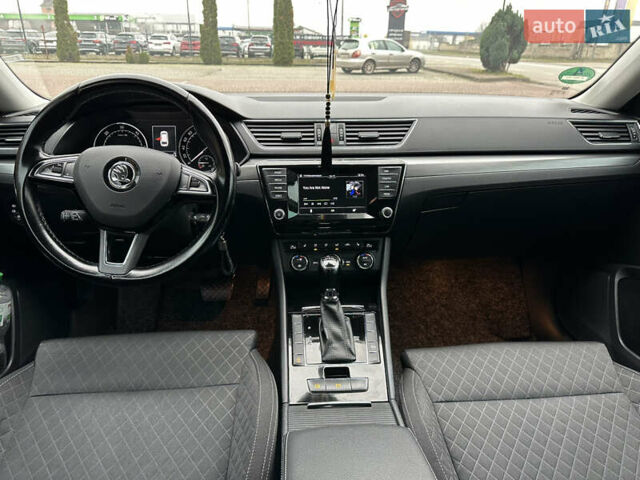 Бежевый Шкода Суперб, объемом двигателя 1.97 л и пробегом 277 тыс. км за 16950 $, фото 28 на Automoto.ua