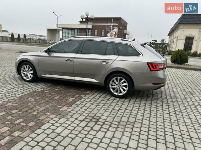 Бежевый Шкода Суперб, объемом двигателя 1.97 л и пробегом 277 тыс. км за 16950 $, фото 23 на Automoto.ua