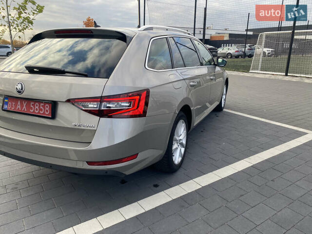Бежевый Шкода Суперб, объемом двигателя 2 л и пробегом 276 тыс. км за 16800 $, фото 9 на Automoto.ua