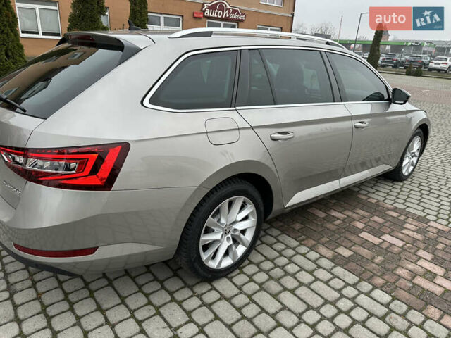 Бежевый Шкода Суперб, объемом двигателя 1.97 л и пробегом 277 тыс. км за 16950 $, фото 12 на Automoto.ua