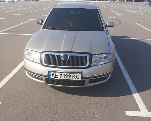 Бежевий Шкода Суперб, об'ємом двигуна 2.5 л та пробігом 370 тис. км за 5500 $, фото 10 на Automoto.ua