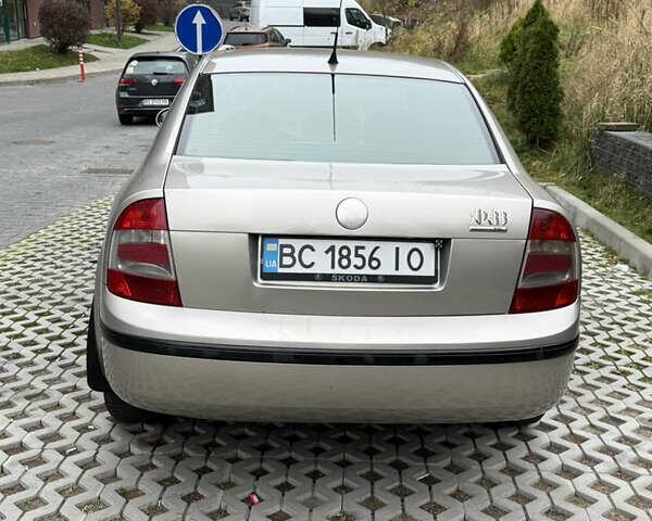 Бежевый Шкода Суперб, объемом двигателя 1.9 л и пробегом 197 тыс. км за 5600 $, фото 3 на Automoto.ua