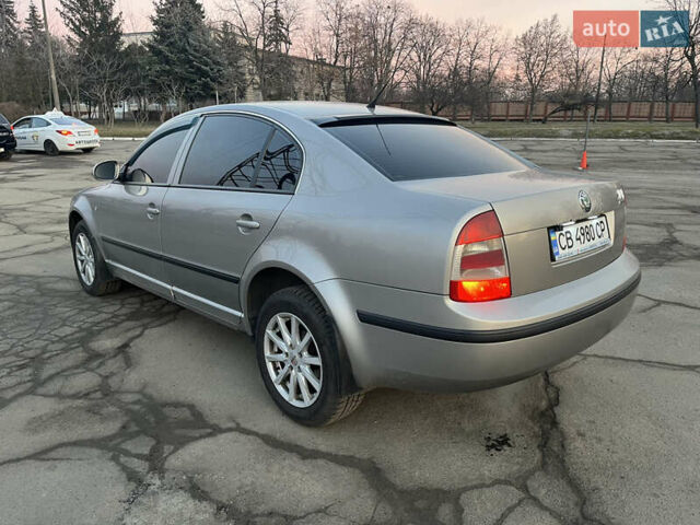 Бежевый Шкода Суперб, объемом двигателя 1.8 л и пробегом 270 тыс. км за 5500 $, фото 6 на Automoto.ua