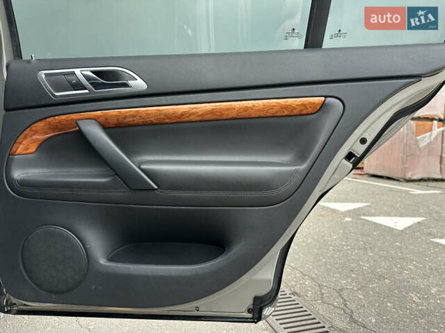 Бежевый Шкода Суперб, объемом двигателя 2 л и пробегом 245 тыс. км за 5990 $, фото 31 на Automoto.ua