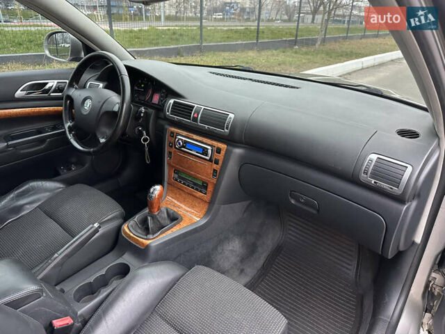 Бежевый Шкода Суперб, объемом двигателя 2 л и пробегом 245 тыс. км за 5990 $, фото 24 на Automoto.ua